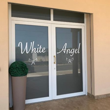 Monolocali White Angel Apartments Porto Cesareo Exterior photo