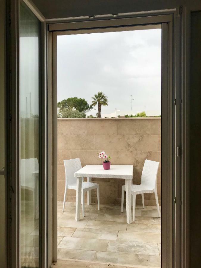 Monolocali White Angel Apartments Porto Cesareo Exterior photo